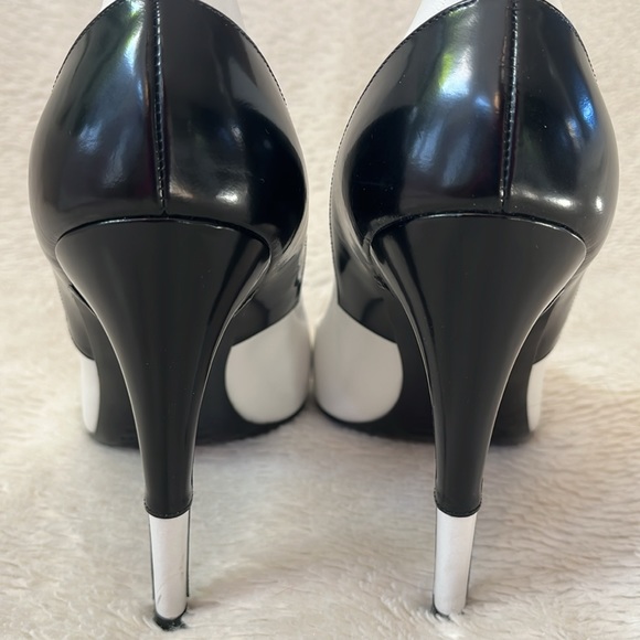 Stunning Pierre Hardy stiletto in black and white, size 39 - Picture 5 of 7
